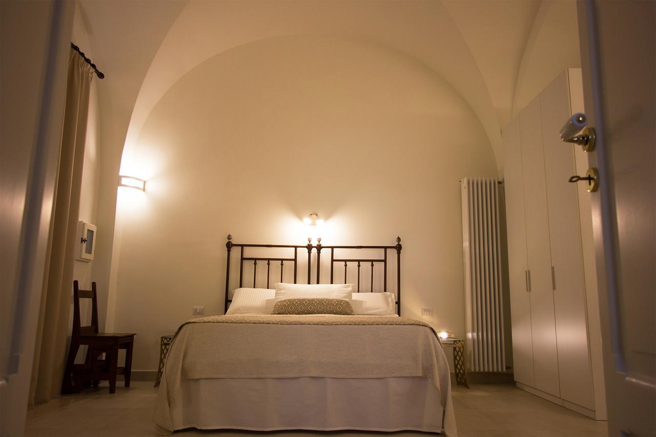 Ai Sottani B&B Deluxe Suite Джоя дел Коле Екстериор снимка